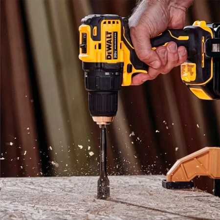 Taladro Inalámbrico Dewalt DCD708