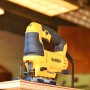 Sierra Caladora industrial dewalt 650W DWE300 -B2C