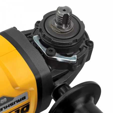 Esmeril Angular Inalámbrico 4-1/2" Brushless FLEXVOLT 60V DeWalt DCG414T1-B2C